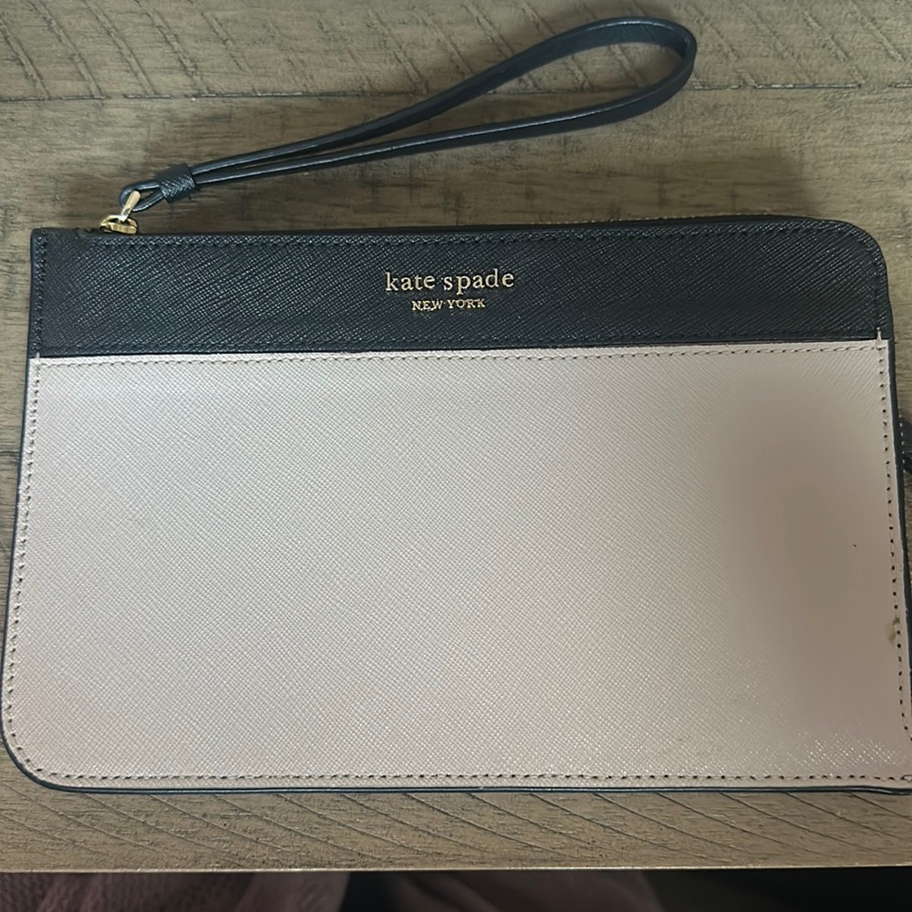 Kate spade wristlet